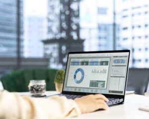 erp چگونه بودجه بندی را مدیریت می کند؟