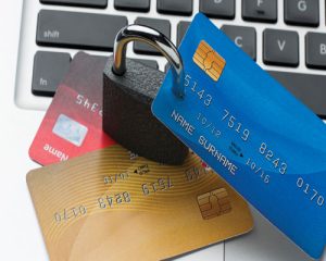 راه های پیشگیری از تقلب در خدمات مالی با هوئش مصنوعی